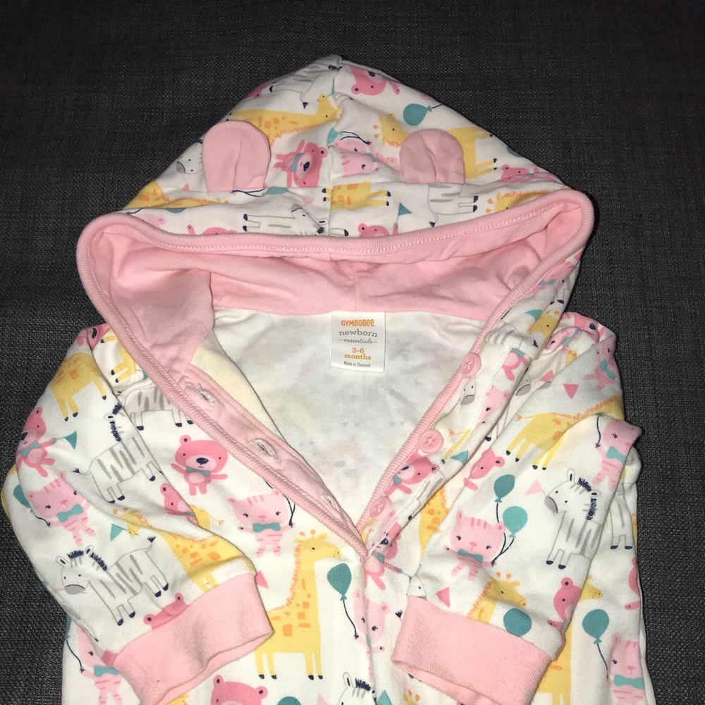 Gymboree baby girl suit
